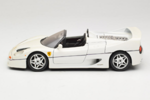 Ferrari F50 Cabriolet Bianco Bburago 1:18 3352-W1 Pressofusione — immagine 4 di 8