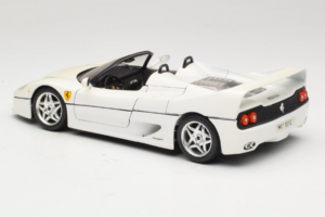 Ferrari F50 Cabriolet Bianco Bburago 1:18 3352-W1 Pressofusione — immagine 7 di 8