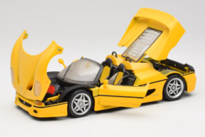 Ferrari F50 Cabriolet Giallo Maisto 1:18 50246-Y1 Pressofusione — immagine 2 di 8
