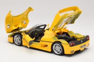 Ferrari F50 Cabriolet Shell Giallo Maisto 1:18 3076-Y2 Pressofusione — immagine 5 di 8