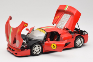 Ferrari F50 Coupé #6 Rosso con Bandiera Italiana Bburago 1:18 3382-P1 Pressofusione — immagine 2 di 8