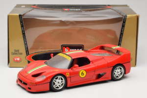 Ferrari F50 Coupé #6 Rosso con Bandiera Italiana Bburago 1:18 3382-P1 Pressofusione — immagine 8 di 8