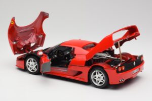 Ferrari F50 Hardtop Rosso Bburago 1:18 3362 Pressofusione — immagine 5 di 8