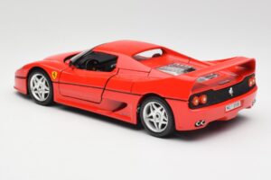 Ferrari F50 Hardtop Rosso Bburago 1:18 3362 Pressofusione — immagine 7 di 8