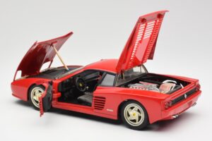 Ferrari F512 M Rosso Hot Wheels 1:18 29758 Pressofusione — immagine 5 di 8