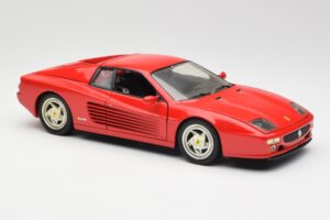 Ferrari F512 M Rosso Hot Wheels 1:18 29758 Pressofusione — immagine 6 di 8