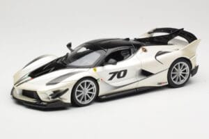 Ferrari FXX-K Evo #70 Bianco Bburago 1:18 18-16012 Pressofusione