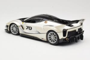 Ferrari FXX-K Evo #70 Bianco Bburago 1:18 18-16012 Pressofusione — immagine 7 di 8
