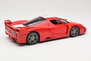 Ferrari FXX Rosso Hot Wheels 1:18 310801 Pressofusione — immagine 3 di 8