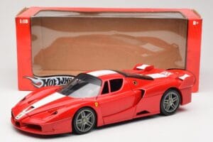 Ferrari FXX Rosso Hot Wheels 1:18 310801 Pressofusione — immagine 8 di 8