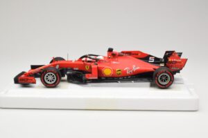 Ferrari SF90 #5 S. Vettel Italian GP Monza 2019 BBR 1:18 BBR191835 Resina — immagine 3 di 6