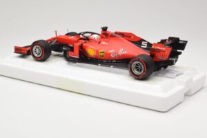 Ferrari SF90 #5 S. Vettel Italian GP Monza 2019 BBR 1:18 BBR191835 Resina — immagine 5 di 6