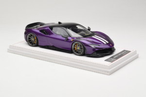 Ferrari SF90 Stradale Novitec Purple Metallic IVY 1:18 REMC021 Resina — immagine 4 di 7