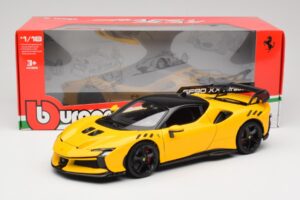 Ferrari SF90 XX Stradale Giallo Modena Bburago 1:18 18-16020Y Pressofusione — immagine 8 di 8