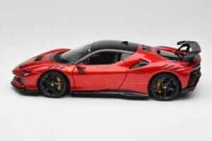 Ferrari SF90 XX Stradale Magma Red Bburago 1:18 18-16020R Pressofusione — immagine 4 di 8