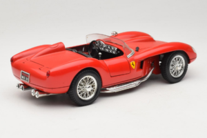 Ferrari 250 Testa Rossa Rosso Bburago 1:18 3007-P2 Pressofusione — immagine 3 di 8