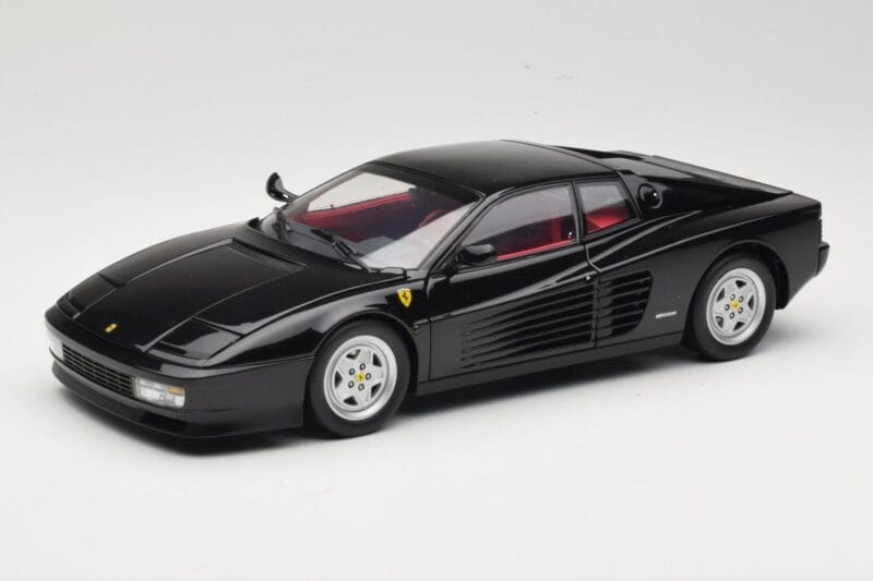 Ferrari Testarossa Nero Kyosho 1:18 08425BK Pressofusione