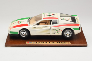 Ferrari Testarossa Italia 90 Bianco Bburago 1:18 3059-W1 Pressofusione