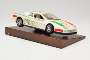 Ferrari Testarossa Italia 90 Bianco Bburago 1:18 3059-W1 Pressofusione — immagine 7 di 8