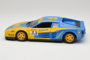 Ferrari Testarossa Bburago 1:18 7019 Pressofusione — immagine 4 di 8