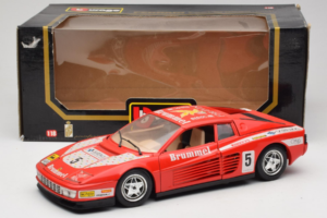 Ferrari Testarossa Brummel #5 Rosso 1984 Bburago 1:18 3004-P1 Pressofusione — immagine 8 di 8