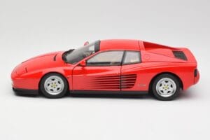 Ferrari Testarossa Rosso Kyosho 1:18 08422R Pressofusione — immagine 4 di 8