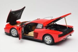 Ferrari Testarossa Rosso Kyosho 1:18 08422R Pressofusione — immagine 5 di 8