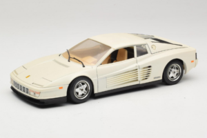 Ferrari Testarossa Bianco Bburago 1:18 3019-W1 Pressofusione