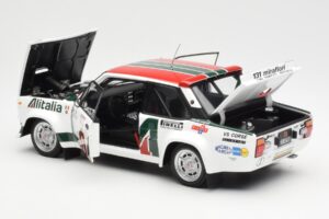 Fiat 131 Abarth #3 M. Alen / I. Kivimaki Winner Rally 1000 Lakes 1980 Kyosho 1:18 08376H Pressofusione — immagine 5 di 8