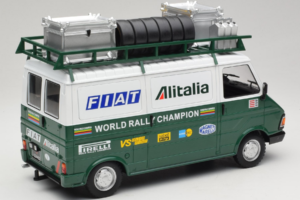 Fiat 242 Alitalia Rally Team Assistance With Trailer 1978 IXO 1:18 18CMC027WX Pressofusione — immagine 3 di 7