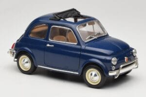 Fiat 500 L Blu Bburago 1:18 3327 Pressofusione — immagine 6 di 8
