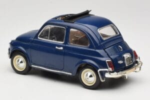 Fiat 500 L Blu Bburago 1:18 3327 Pressofusione — immagine 7 di 8