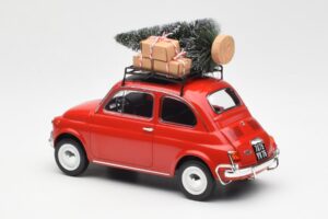 Fiat 500 L Rosso Christmas Norev 1:18 187779 Pressofusione — immagine 5 di 6