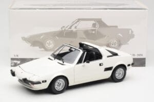 Fiat X1/9 Bianco Minichamps 1:18 100121685 Pressofusione — immagine 8 di 8