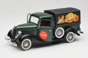 Ford Bache Coca-Cola Solido 1:18 9513 Pressofusione — immagine 2 di 8