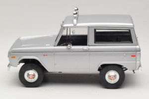 Ford Bronco Speed Movie GreenLight 1:18 19074 Pressofusione — immagine 4 di 7