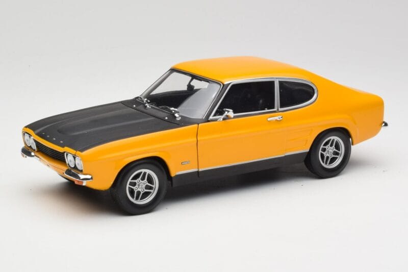 Ford Capri 2600 RS Signal Giallo Con Nero Minichamps 1:18 180089070 Pressofusione