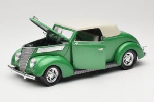 Ford Cabriolet Verde Road Signature 1:18 92239 Pressofusione — immagine 2 di 8