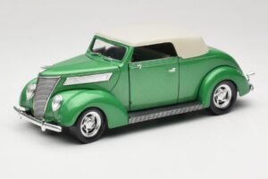 Ford Cabriolet Verde Road Signature 1:18 92239 Pressofusione