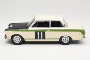 Ford Cortina Lotus #11 B. Soderström / G. Palm RAC Rally 1966 MCG 1:18 MCG18435R Pressofusione — immagine 3 di 6