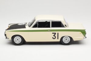 Ford Cortina Lotus #31 J. Ickx / G. Staepelaere Marathon de la Route 1966 MCG 1:18 MCG18436R Pressofusione — immagine 3 di 6