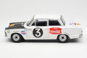 Ford Cortina Mk1 #3 P. Hughes / B. Young African Safari Rally 1964 AUTOart 1:18 86428 Pressofusione — immagine 4 di 8