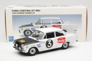 Ford Cortina Mk1 #3 P. Hughes / B. Young African Safari Rally 1964 AUTOart 1:18 86428 Pressofusione — immagine 8 di 8