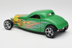 Ford Coupe Verde con Fiamme Road Signature 1:18 30109 Pressofusione — immagine 7 di 8