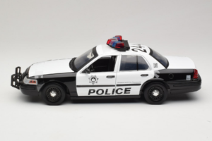 Ford Crown Victoria Police Interceptor The Hangover Movie Greenlight 1:18 12911 Pressofusione — immagine 3 di 6