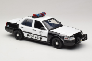 Ford Crown Victoria Police Interceptor The Hangover Movie Greenlight 1:18 12911 Pressofusione — immagine 4 di 6