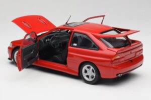 Ford Escort RS Cosworth Radiant Rosso Minichamps 1:18 150089021 Pressofusione — immagine 5 di 8