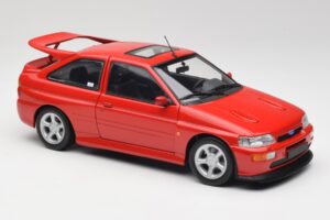 Ford Escort RS Cosworth Radiant Rosso Minichamps 1:18 150089021 Pressofusione — immagine 6 di 8