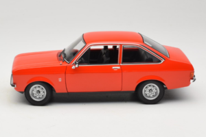 Ford Escort Mk2 Arancione Minichamps 1:18 150085100 Pressofusione — immagine 4 di 8