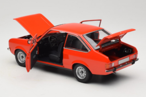Ford Escort Mk2 Arancione Minichamps 1:18 150085100 Pressofusione — immagine 5 di 8